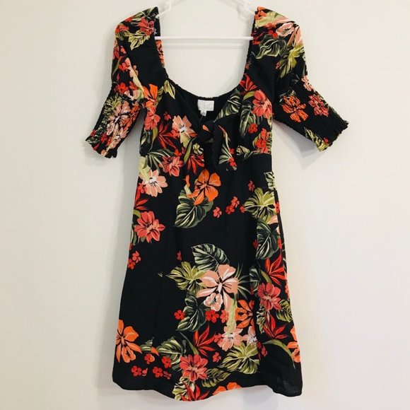 NWT ALOHA LEI MINI DRESS Floral Puff Sleeve - Picture 3 of 8